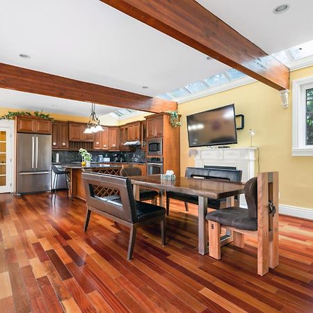 Charming Retreat On Cypress Street, Your Home Away From Home Vancouver Exteriör bild