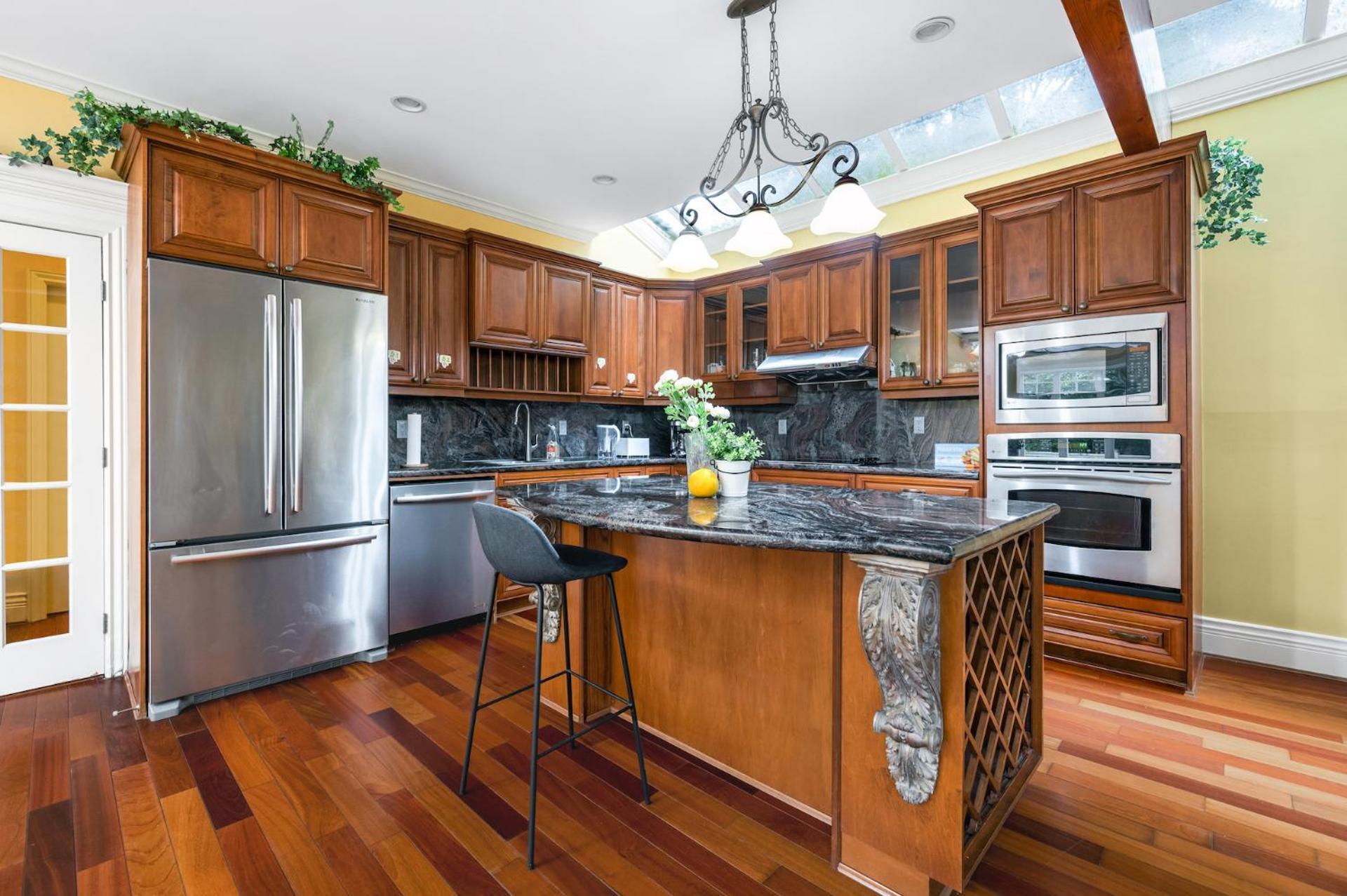 Charming Retreat On Cypress Street, Your Home Away From Home Vancouver Exteriör bild