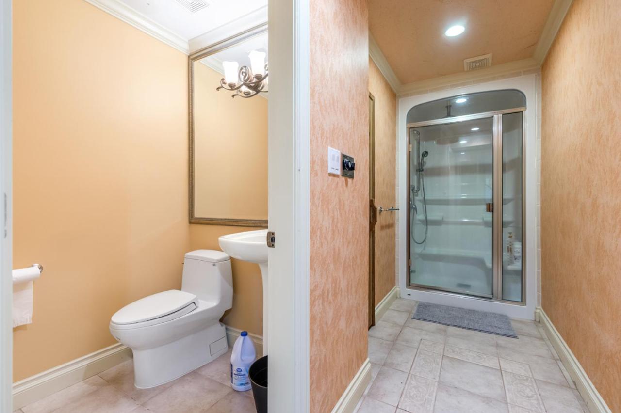 Charming Retreat On Cypress Street, Your Home Away From Home Vancouver Exteriör bild