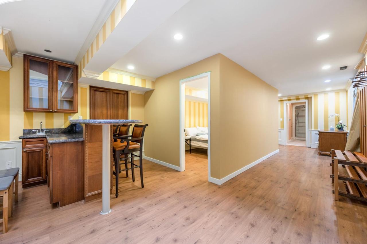 Charming Retreat On Cypress Street, Your Home Away From Home Vancouver Exteriör bild